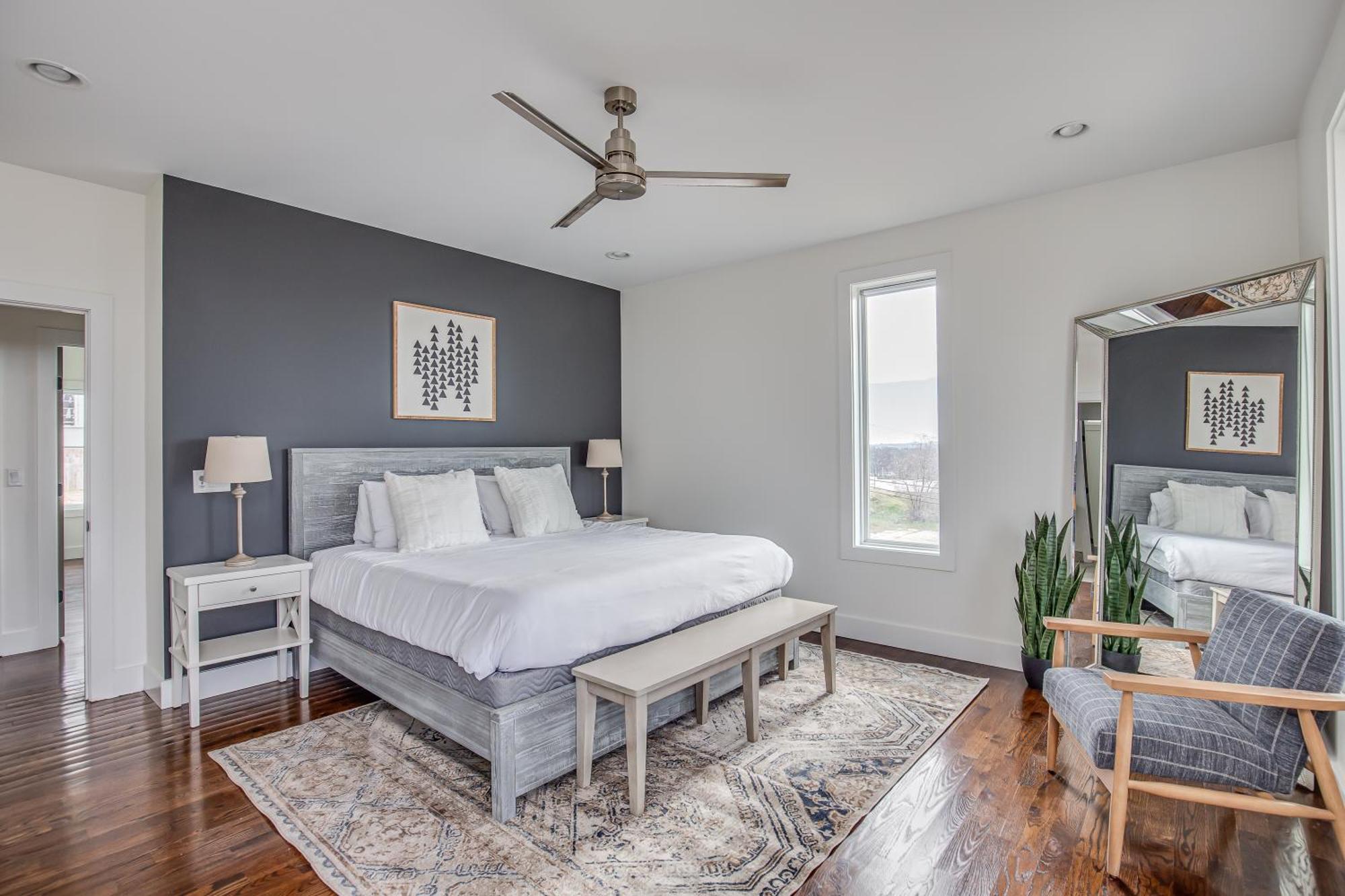 Whiskey House With Rooftop Golf, City Views! 8Min To Downtown! Sleeps 9! Nashville Eksteriør billede